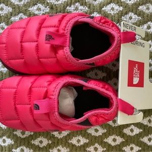 NEW SIZE 12 The North Face Youth Thermoball Eco Traction Mule II, 12